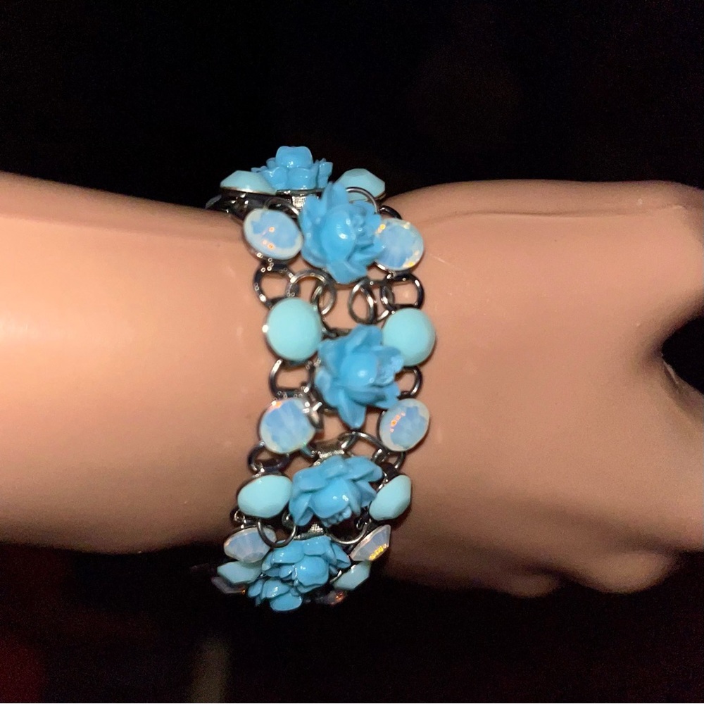 Tarina Tarantino bracelet RARE Blue Rose Chainmail Toggle bracelet Signed
